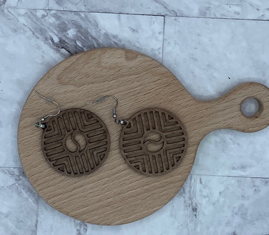 Walnut Geometric Round Earrings