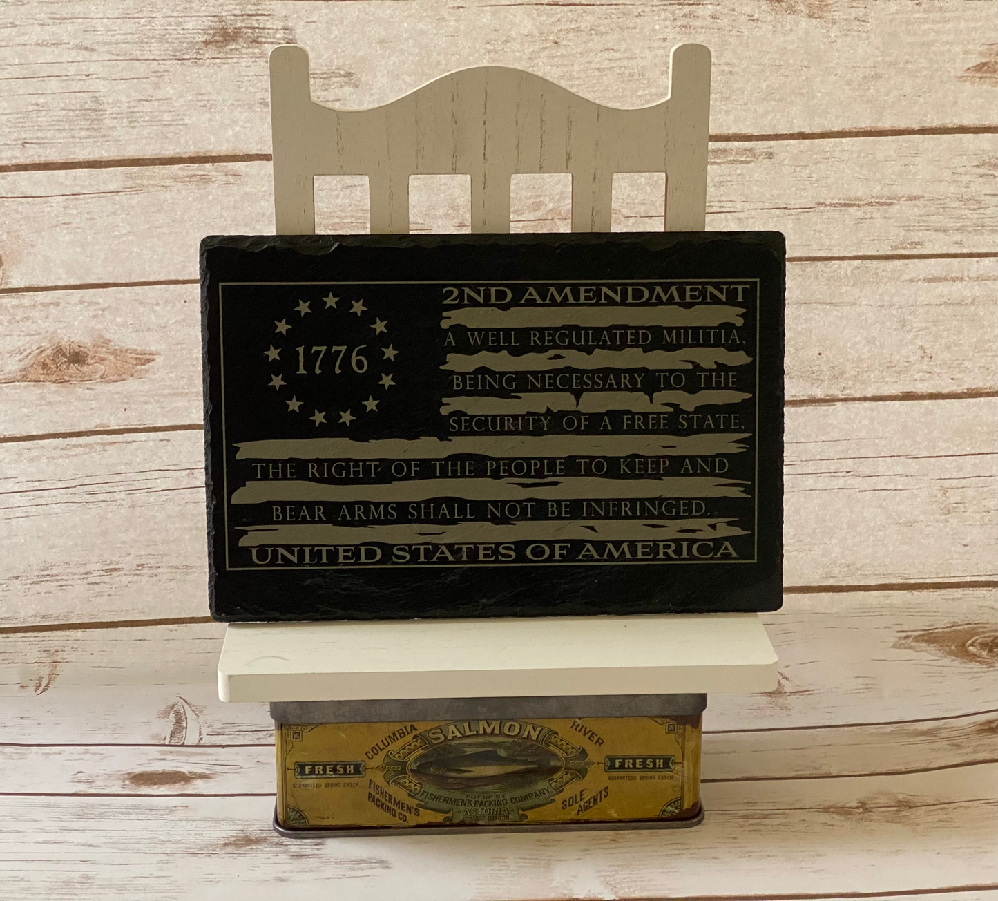 Nostalgic 1776 Betsy Ross "Tattered" Flag with 2nd Amendment Engraved on Slate